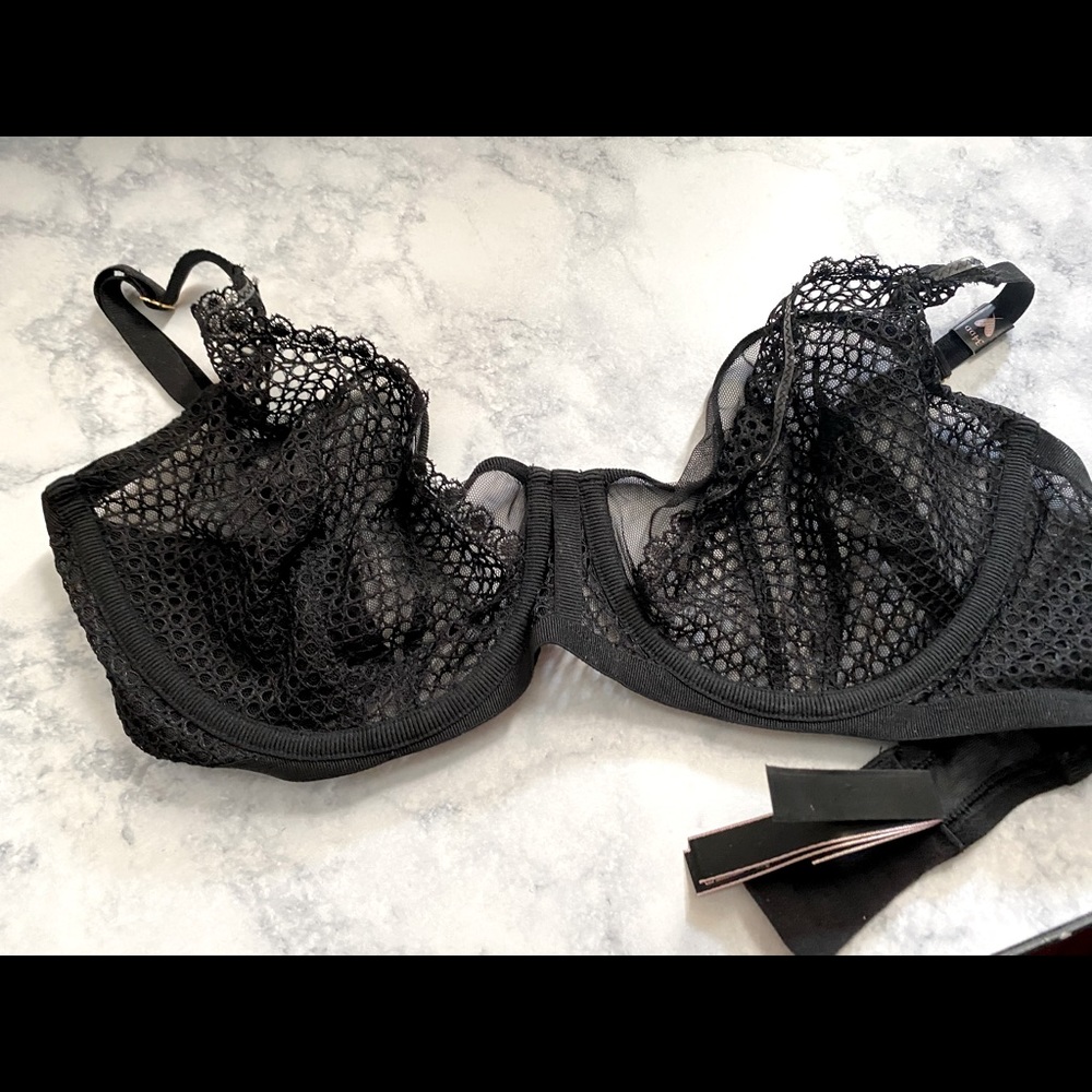 Black Mesh Victoria Secret Bra 34 DD